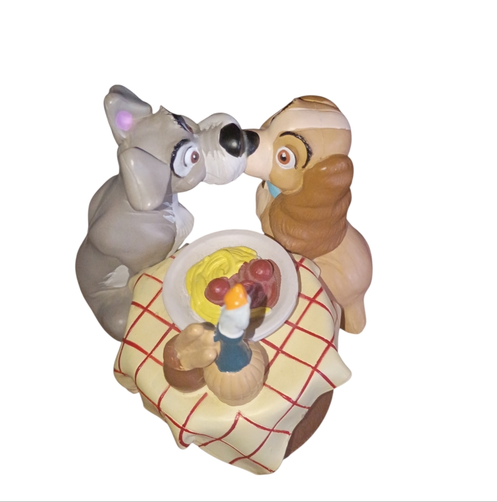 Vtg Disney Lady & The Tramp Little Classics Italian Dinner Scene PVC Figurine.